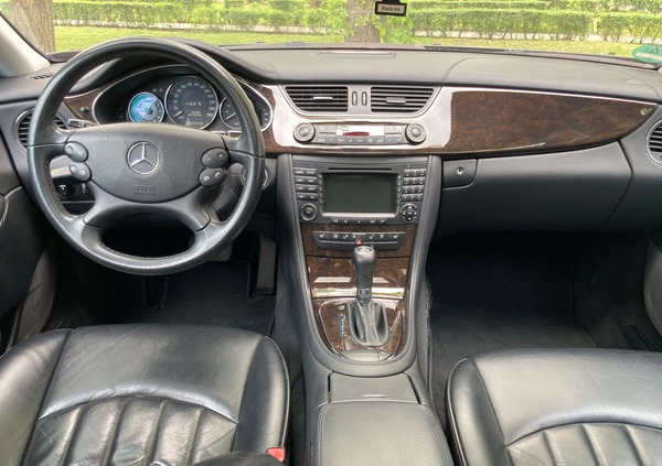 Mercedes-Benz CLS cena 38500 przebieg: 250000, rok produkcji 2007 z Chorzów małe 121